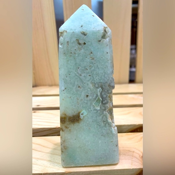 Smithsonite Tower - Picture 3 of 3